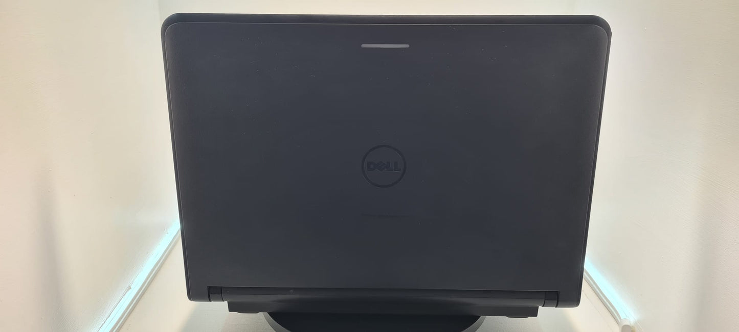 💻 PC Portable Dell Latitude 3350 – Bon état 💻