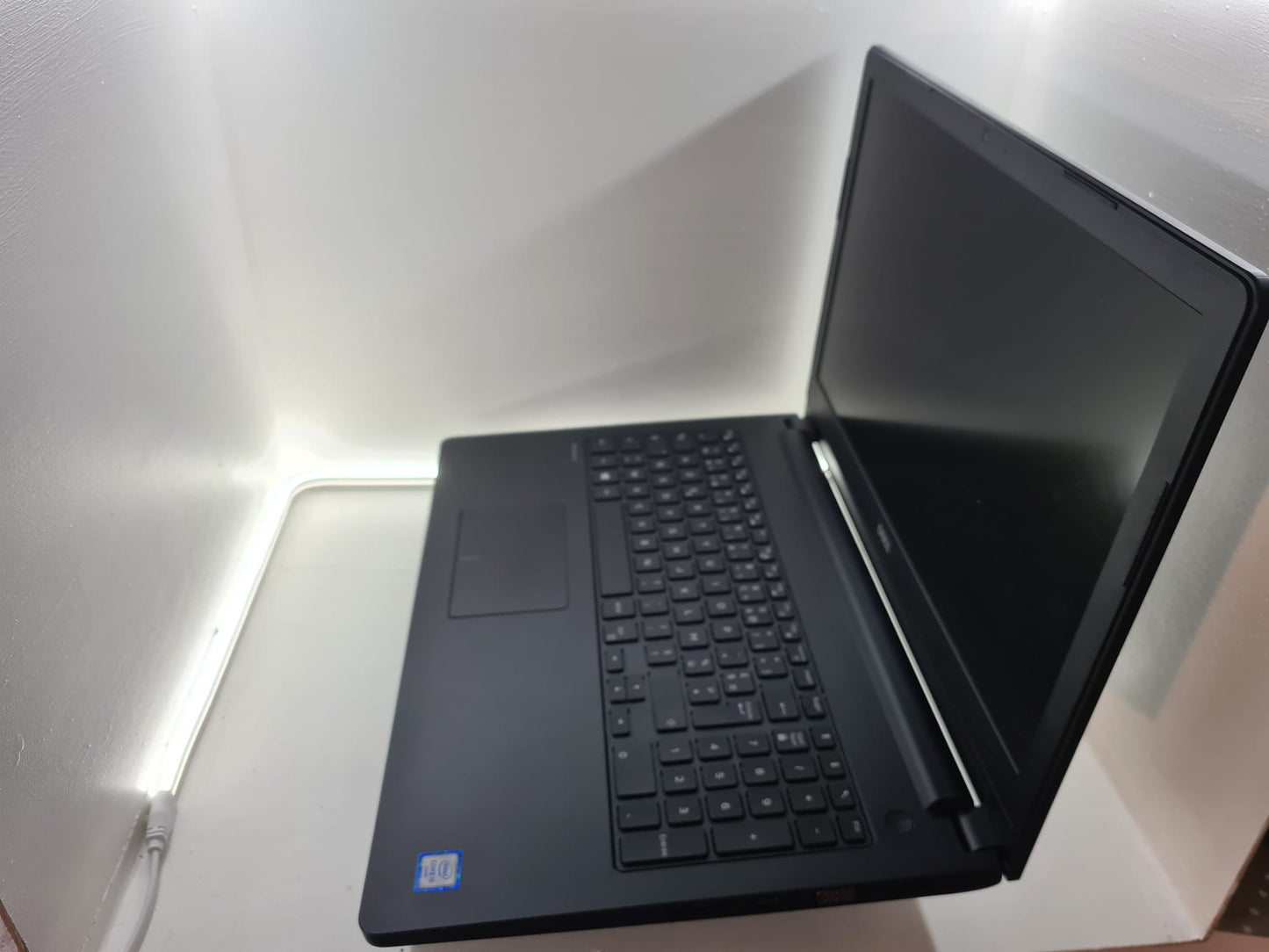 💻 Dell Latitude 3570 – Bon état – Prêt à l’emploi 💻