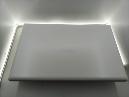 💻 PC Portable MSI MS-16GD Blanc – Très bon état 💻