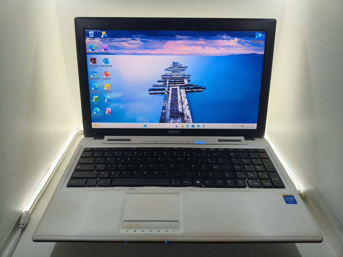 💻 PC Portable MSI MS-16GD Blanc – Très bon état 💻